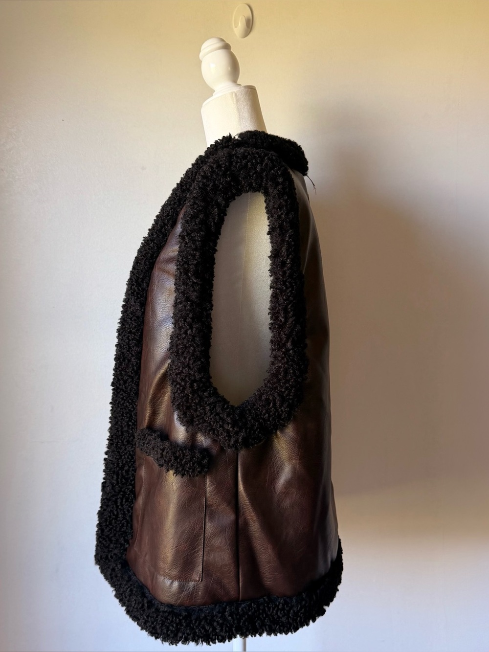 Reversible Fuzzy Relaxed Vest - Picture 7 of 14